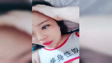 着装性感内衣丰满吊钟奶，可爱妹子大黑牛跳蛋加持刺激鲍鱼