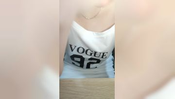 二零二三八月二十七号_善良的女秘书