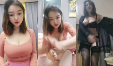 御姐范风骚御姐！紧身裤肉感十足！吊带黑丝高跟鞋，扭腰摆臀性感，特写骚穴假屌自慰