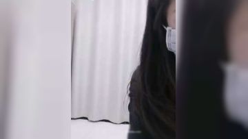 美女主播菲菲第一部白虎粉穴自慰