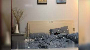 约操高三毕业橘金发黑丝长腿美女没想到竟是处女