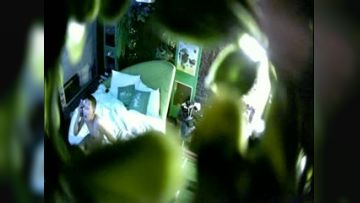 精品小旅馆绿叶房偷拍年轻小情侣开房啪啪女朋友白嫩身材好