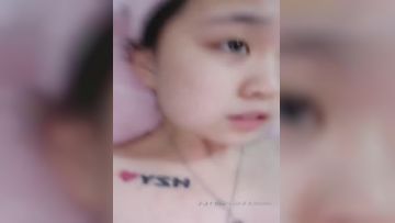 0后嫩妹和小男友啪啪大秀，跳蛋塞逼震动口口上位骑乘抽插浴室洗澡，很是诱惑喜欢不要错过第03集