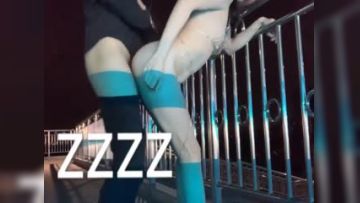 【重磅推荐】推特红人广州情侣『ZZZZ』露出抖M极限挑战凌晨全裸天桥啪啪内射附私拍129P