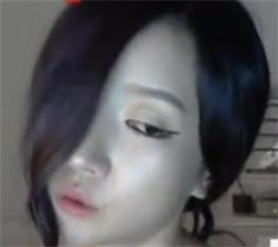 韩国主播朴妮唛性感诱惑16 mp4