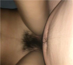 大学生同居自拍02 MOV