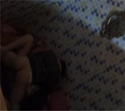 两人在外面被偷拍 mp4