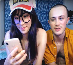 韩国妹子与老外大秀直播颜射03 mp4