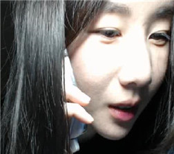 骚女边打电话边自慰淫水直流02 mkv