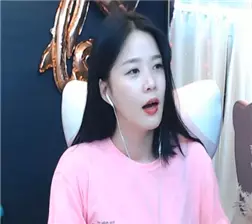 身材丰满的韩国女主播4 mp4