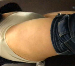 厕所的偷拍3 MOV