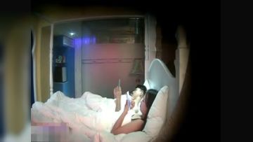 妹子与男友啪啪啪完后还来根事后烟