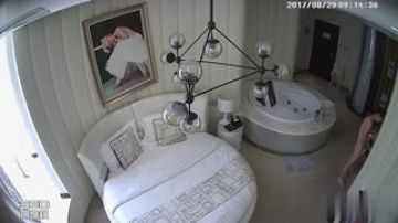 [酒店偷拍] 御姐把逼逼洗干净了~原来再等刺青哥哥来舔逼逼~