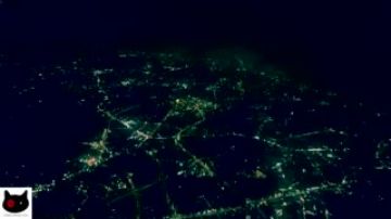 和闺蜜双飞伺候纹身男友无套后入轮操