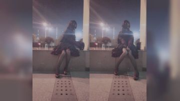 曦曦哥特洛丽塔女装户外 尝试三次终于在地铁出口射出自己的美腿上