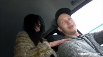 风韵犹存的美熟女【风骚姐姐】超级骚浪熟女，插逼自慰喷水