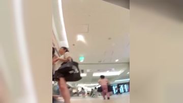 商场偷拍各种各样的妹子短裙内裤