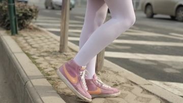 白丝，点赞过5000有续集