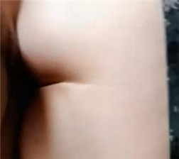 中出女友后射在嘴里1