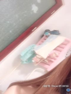 高颜值性感美女洗澡都这幺骚气故意挑逗把下面洗干净然后大震动器加肉棒把骚穴搞的淫水泛滥叫的诱人 (下)