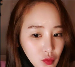 带着口罩自慰的女主播1