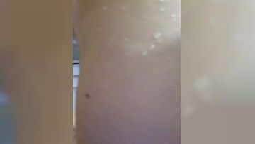 酒店里面大战巨乳美少妇，圆润大奶子女上位啪啪侧入打桩内射，精液从口中流出来特写第02集