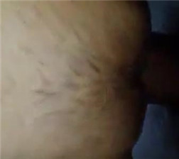 在房子被男友无码中出