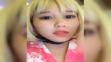 小姐姐平台丰满女主播你好迷人凌晨去做按摩当技师的面自慰洗完澡回家又继续大秀了一场