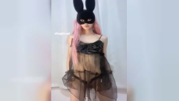 推特抖音风极品身材网红嫩妹【樱子姬】定制私拍特辑~各种COSER摇摆裸舞 (16)