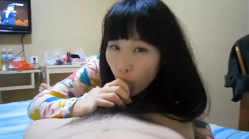 gc如狼很有女人味的良家风骚美少妇出轨男网友阴毛还刮了说自己是骚逼非常主动叫声勾人对白清晰