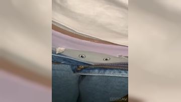 《臀控熟女控✅必备》网红人妻杀手【上海熟女猎人】私拍第二弹 定制巨乳骚母狗紫薇车震乳交(34)