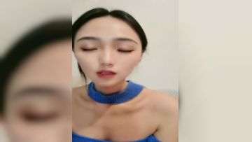 露脸新人妹子双手搓胸，挤挤奶子特写蝴蝶逼，不停的按摩阴蒂小小粉蝴蝶第01集