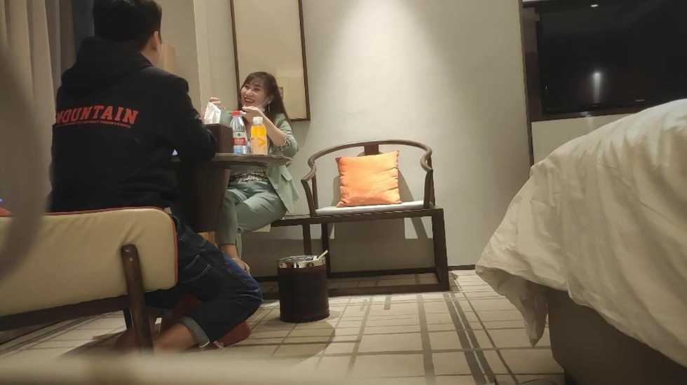 企业公司HR刚下班做兼职小姐 。