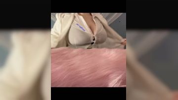 《最新吃瓜✅抖音网红重磅㊙️泄密》抖音、微博天花板【房车刘雯】不雅私拍肥臀馒头一线天尤物身材乳交紫薇打炮内射 (11)