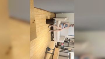 极品女神酒店双飞露脸，粉嫩小穴暴力抽插喷水高潮不断！剧情之王-2第01集