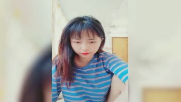 可爱顽皮高颜值高丰满美女小主播收费直播啪啪秀和炮友口交小嫩逼真是诱人啊操一下肯定爽死了