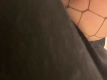 猥琐摄影师酒店迷翻大二兼职美女模特穿上情趣丝袜各种姿势干[高清无水原档]1