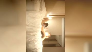 痞痞黑凌晨密码房，两对夫妻换妻，情趣游戏开档内衣，精彩刺激(3)第03集