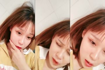 高颜值短发萌妹子小露诱惑 卫生间自摸扣逼呻吟逼逼无毛非常粉嫩高潮出水 很是诱惑不要错过