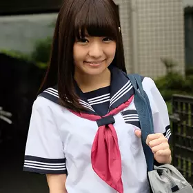 HISN-002 制服美少女をオモチャ攻め～ハメ撮りで大量射精！!