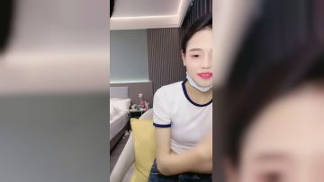 二零二三七月十四号_05白虎妹妹