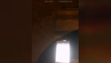 对白精彩大胆女主播户外勾搭摩托司机大叔野战直播大叔买了一盒套着急把套提前拿出来主播说别那么着急嘛多玩会儿