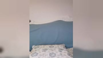 瘦脸御姐范妹子，黑丝大长腿红色情趣内衣大黑牛自慰表情上天欲仙欲死第01集