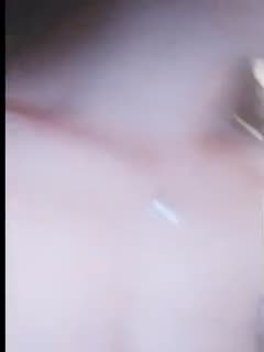 剧情演绎骚女制服诱惑勾引外卖小哥，淫声浪语激情口活，多姿势啪啪，射的逼上哪都是