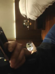 【中国人不骗中国人】，32岁兼职美人妻，超清4K设备偷拍，舌吻啪啪，姐姐风骚异常，白臀后入香艳劲爆