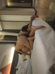 【加钱哥加钱哥】，难得一见的精品人妻，中场休息，转战床上，抠穴抽搐主动服务，不搞出来不罢休，香艳佳作