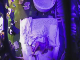 【酒店偷拍 甄选】圆叶大床酒店 俯视角度 饥渴男多姿势爆操细腰肥臀女友 身材不错真抗操叫不停