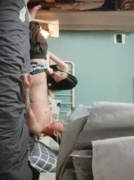 今日当铺原千人斩探花，约良家短发嫩妹啪啪，脱下内裤口交舔屌，上位骑乘猛操屁股，后入按腿抽插射嘴里