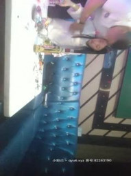 渣男探花一号KTV里的公主，颜值不错喝点酒就发骚，让大哥吃奶子玩逼真刺激，抱在怀里啃完左奶吃右奶推荐