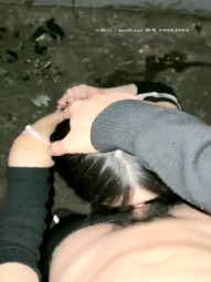 坐标杭州，深夜街头野战，【纯妹与纯彪】19岁小仙女，户外撒尿，无套啪啪，内射，粉嫩鲍鱼，极致感官刺激